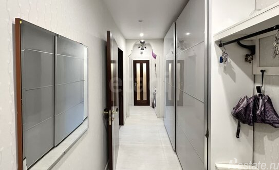 Продажа 2-комн квартиры на вторичном рынке улица Крупской,  д. 11