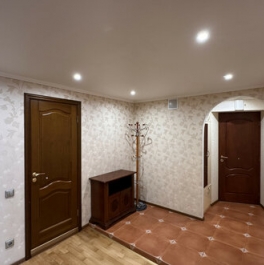 Продажа 3-комн квартиры на вторичном рынке Художников пр-кт,  д. 21