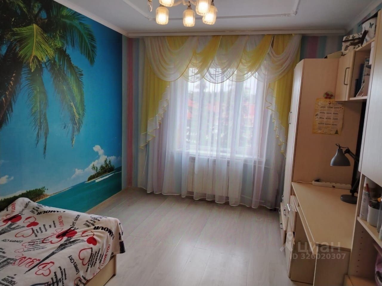 Продажа 3-комн квартиры на вторичном рынке пос. Сосново, улица Строителей,  д. 13