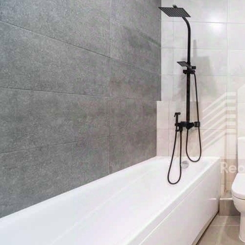 1-комн квартира с. Домодедово, улица Современников, 4