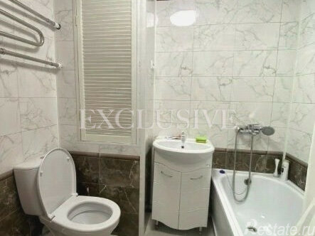 Продажа 3-комн квартиры на вторичном рынке Кленовый бульвар,  д. 8 к1