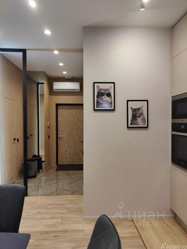 Продажа 1-комн квартиры на вторичном рынке Красногвардейский бульвар,  д. 15 с2