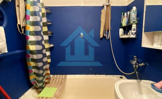 Продажа 2-комн квартиры на вторичном рынке Будапештская ул,  д. 71,  к. 1