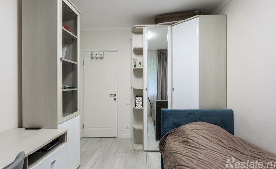 Продажа 3-комн квартиры на вторичном рынке Филёвский бульвар,  д. 12