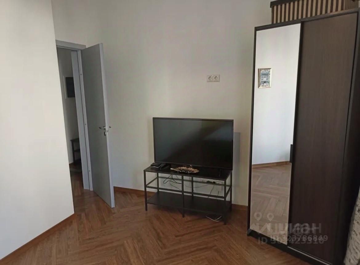 Аренда 1-комн квартиры на вторичном рынке 1-я Дубровская улица, 2А