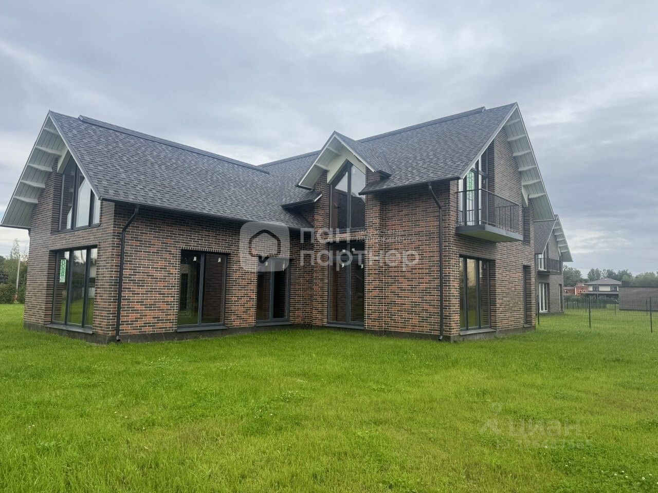Продажа дома Петергоф, улица Беловой, 1