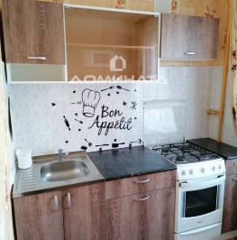 Продажа 3-комн квартиры на вторичном рынке Авангардная ул., 45к2