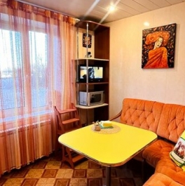 Продажа 2-комн квартиры на вторичном рынке Кингисеппский район, улица Федюнинского,  д. 17