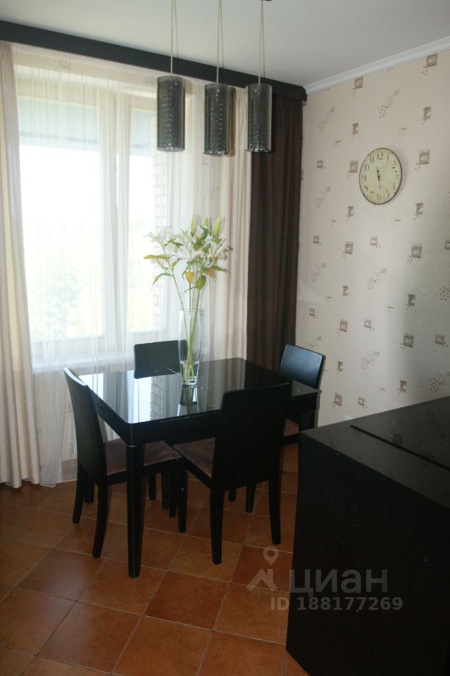 Продажа 2-комн квартиры на вторичном рынке Велтон Парк Новая Сходня мкр, д. Подолино