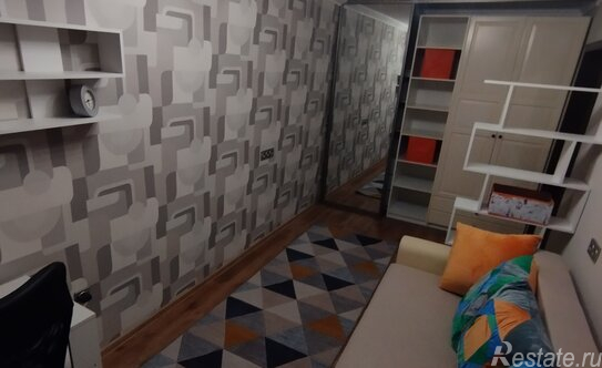 Продажа 3-комн квартиры на вторичном рынке Богородский городской округ, улица Маяковского,  д. 40