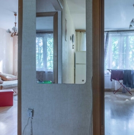 Продажа 3-комн квартиры на вторичном рынке Петра Смородина ул,  д. 18