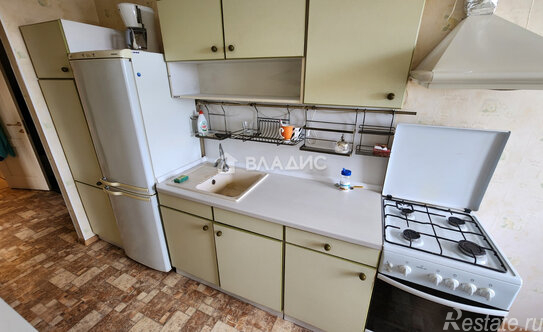 Продажа 2-комн квартиры на вторичном рынке улица Громова,  д. 16