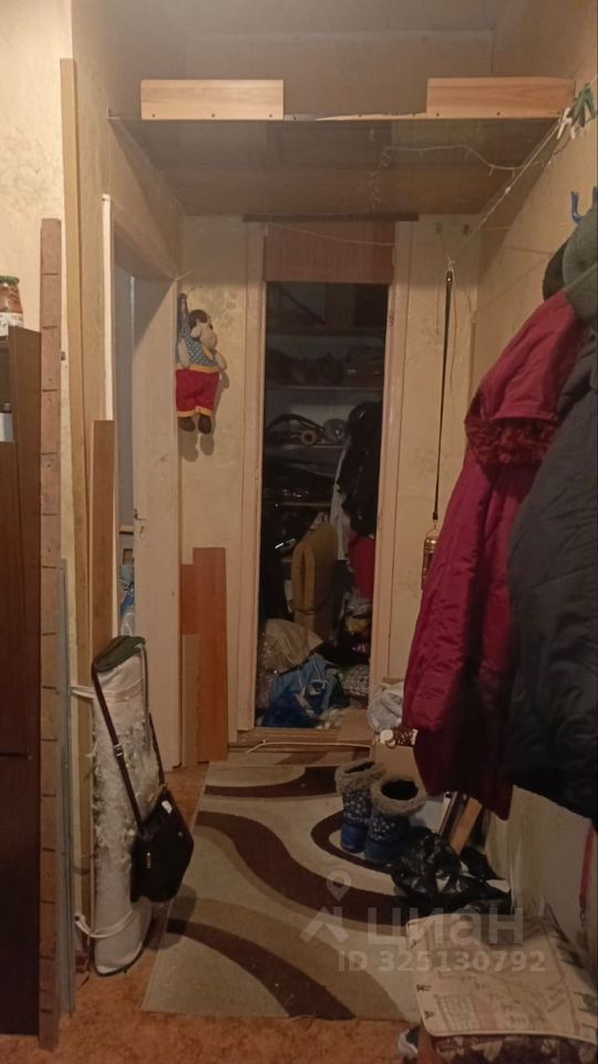 Продажа 1-комн квартиры на вторичном рынке Кронштадт, улица Мануильского, 37