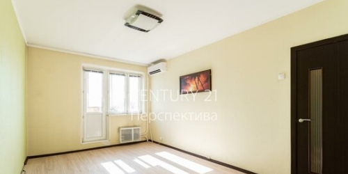 2-комн квартира Новомарьинская улица,  д. 13