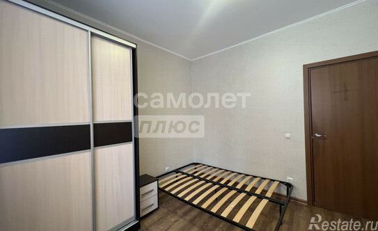 Продажа 2-комн квартиры на вторичном рынке Зенино, улица Дружбы,  д. 3