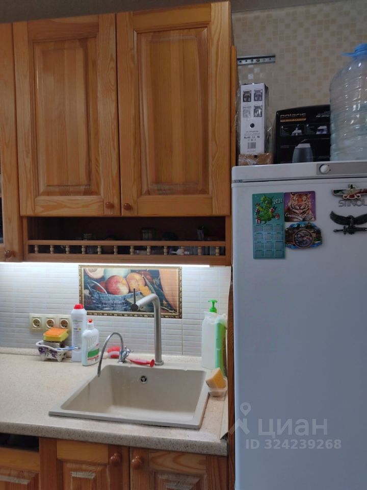 Продажа 2-комн квартиры на вторичном рынке улица Новая Дорога, 1