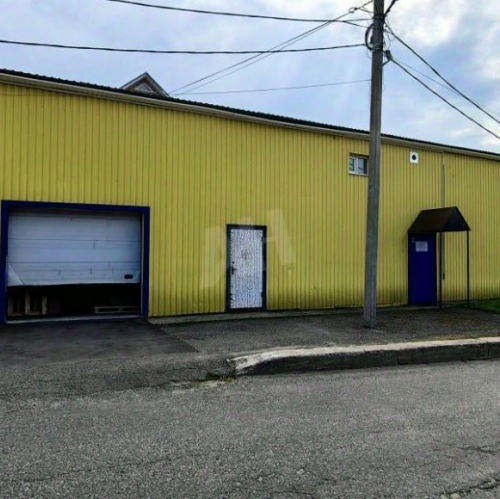 Склад Южный, Фабричная улица,  д. 4