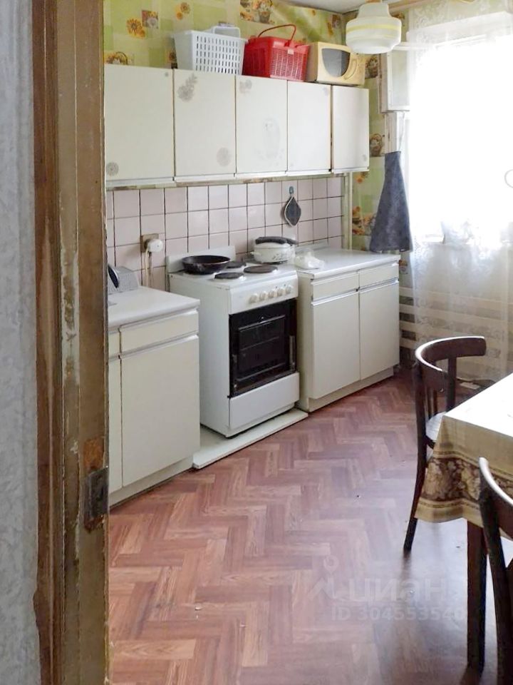 Продажа 2-комн квартиры на вторичном рынке Королев, проспект Космонавтов, 8В