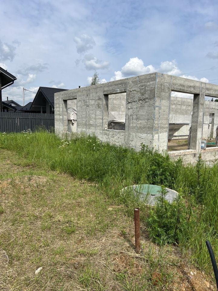 Продажа дома Прилесный 2.0 кп, улица Счастливая,  д. 242