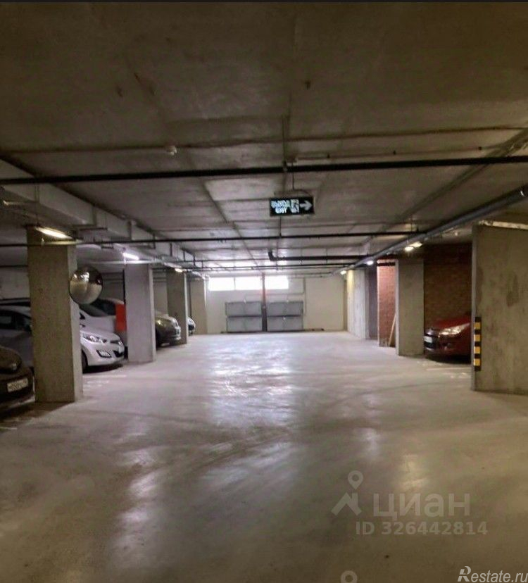 Продажа гаража б-р Александра Грина,  д. 1