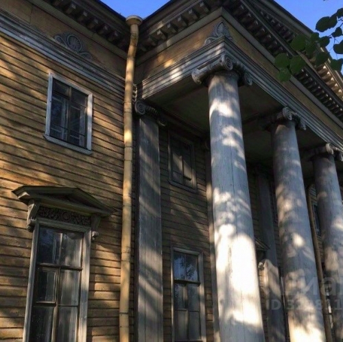 Отдельное здание Выборгская наб,  д. 63