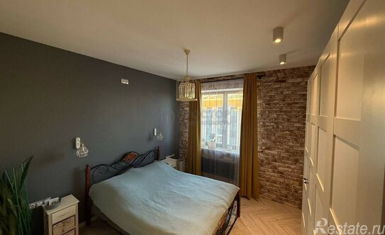 Продажа 2-комн квартиры на вторичном рынке Кронштадтский б-р,  д. 6 к4