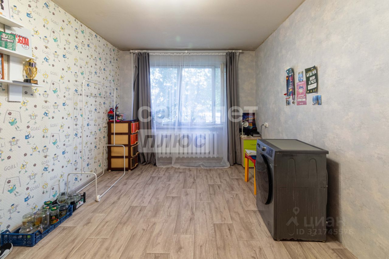Продажа 2-комн квартиры на вторичном рынке Подольск, улица Шаталова, 4