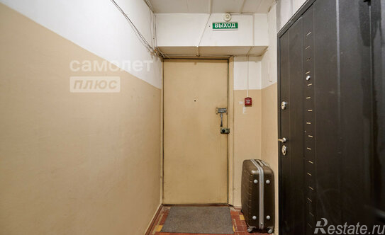 Продажа 2-комн квартиры на вторичном рынке Кронштадтский б-р,  д. 13/2 к2