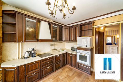 2-комн квартира Красногорск, им Зверева ул. ,  д. 6