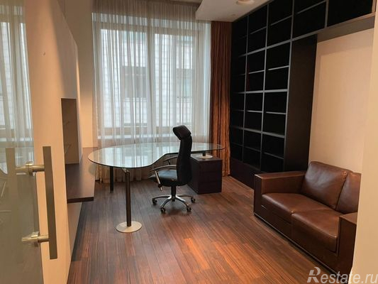 Продажа 5-комн квартиры на вторичном рынке Бутиковский пер,  д. 5