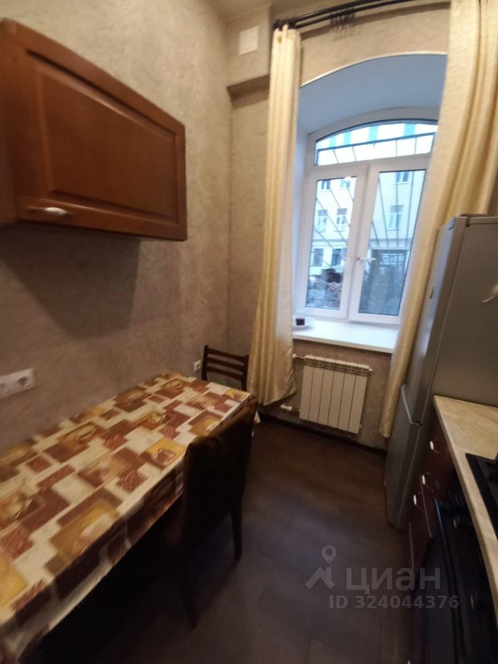 Аренда 2-комн квартиры на вторичном рынке Гражданская улица, 23