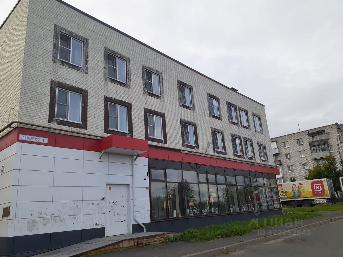 Продажа 2-комн квартиры на вторичном рынке Волхов, улица Юрия Гагарина, 34к1