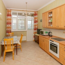 Продажа 3-комн квартиры на вторичном рынке Ельнинская улица,  д. 11 к3