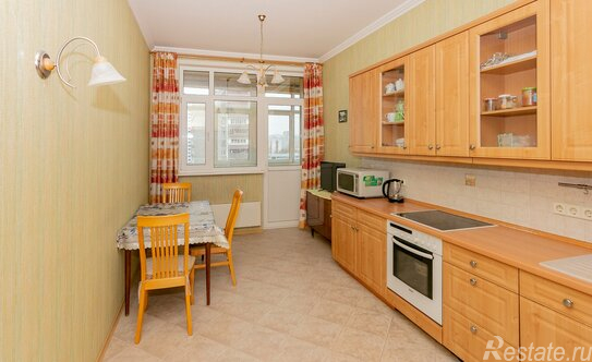 Продажа 3-комн квартиры на вторичном рынке Ельнинская улица,  д. 11 к3