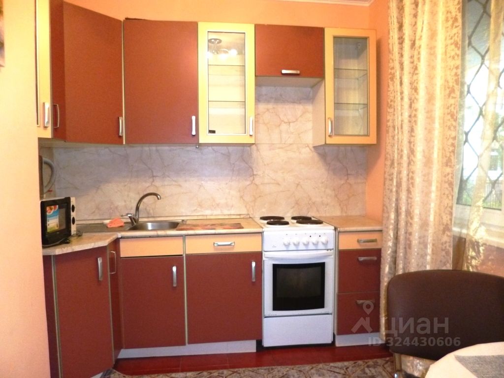 Аренда 1-комн квартиры на вторичном рынке Новомихалковский 3-й проезд,  д. 8К1