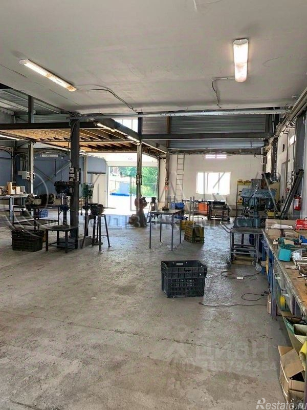 Продажа производственного помещения Подгорная улица,  д. 57 с1
