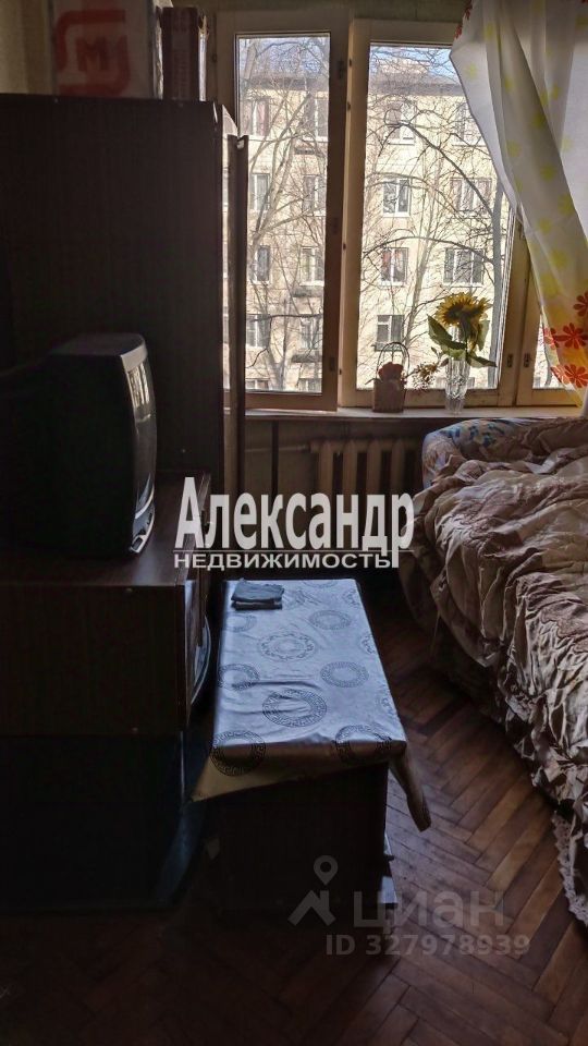 Продажа 2-комн квартиры на вторичном рынке улица Бабушкина, 113к3