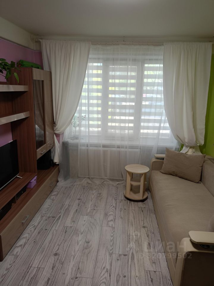 Продажа 2-комн квартиры на вторичном рынке проспект Космонавтов, 52К6