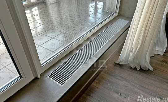 Продажа 3-комн квартиры на вторичном рынке Малоохтинский проспект,  д. 94