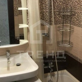 Продажа 2-комн квартиры на вторичном рынке Сердобольская улица,  д. 11