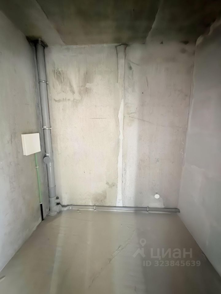 Продажа 1-комн квартиры на вторичном рынке д. Красный Поселок, улица Конюхова, 4