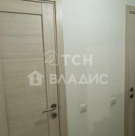Продажа 2-комн квартиры на вторичном рынке Изумрудная улица,  д. 44/2