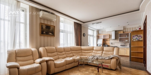 4-комн квартира Бассейная ул,  д. 27