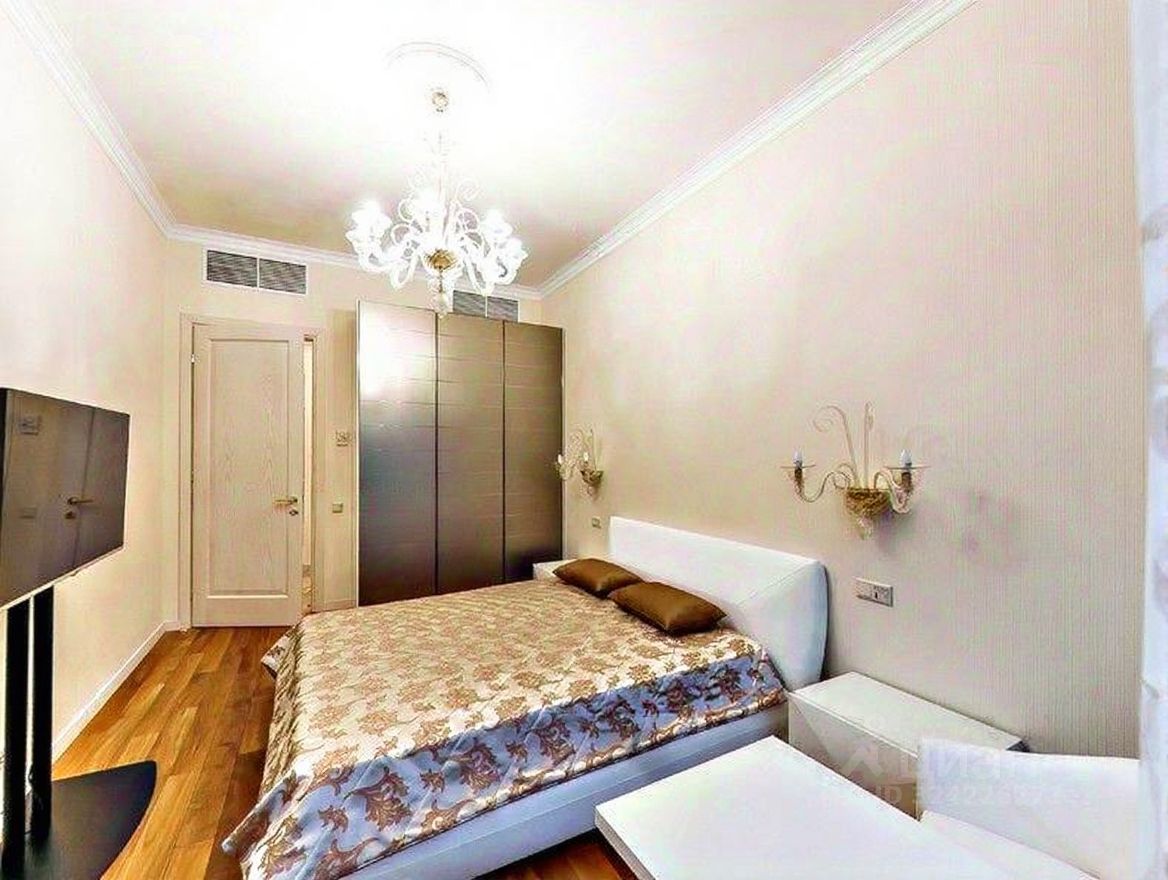 Продажа 4-комн квартиры на вторичном рынке Большая Грузинская улица, 69