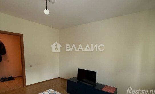 Продажа 1-комн квартиры на вторичном рынке улица Усиевича,  д. 29 к2