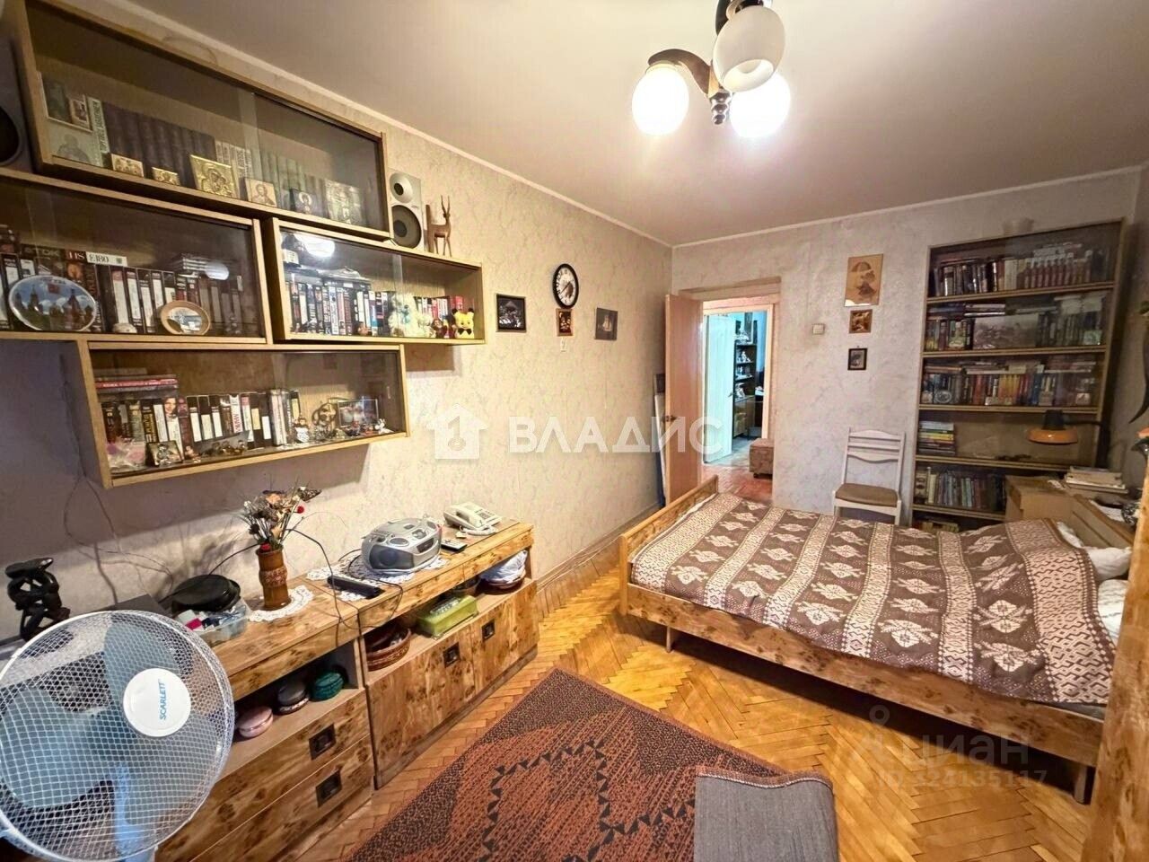 Продажа 2-комн квартиры на вторичном рынке Тайнинская улица, 16К2