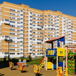 Продажа 3-комн квартиры на вторичном рынке Харлампиева ул,  д. 50 к2