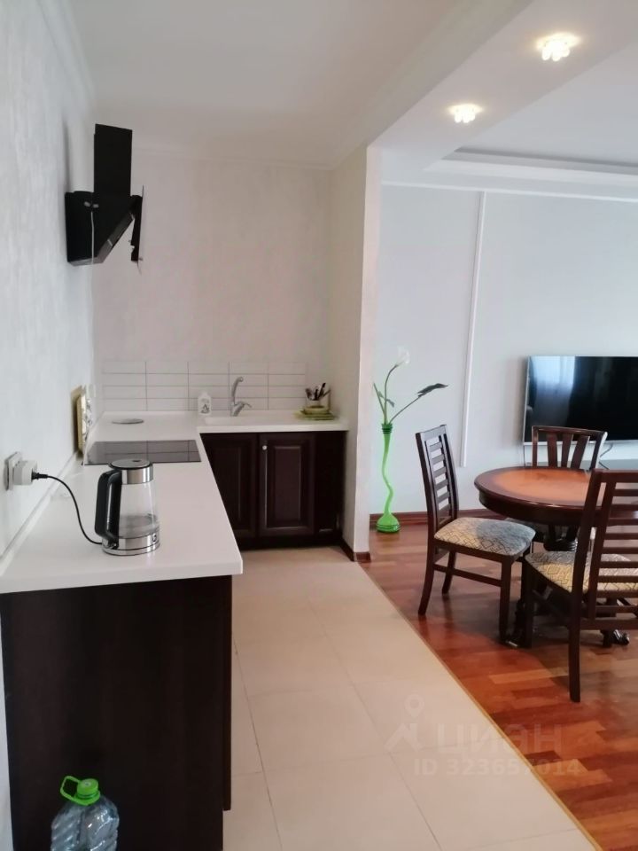 Продажа 2-комн квартиры на вторичном рынке Варшавская улица, 23к3