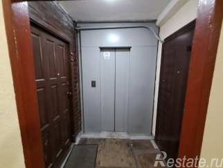 Продажа 1-комн квартиры на вторичном рынке Червонного Казачества ул,  д. 38