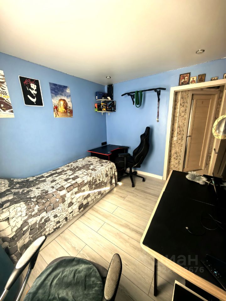 Продажа 3-комн квартиры на вторичном рынке улица Лени Голикова, 10